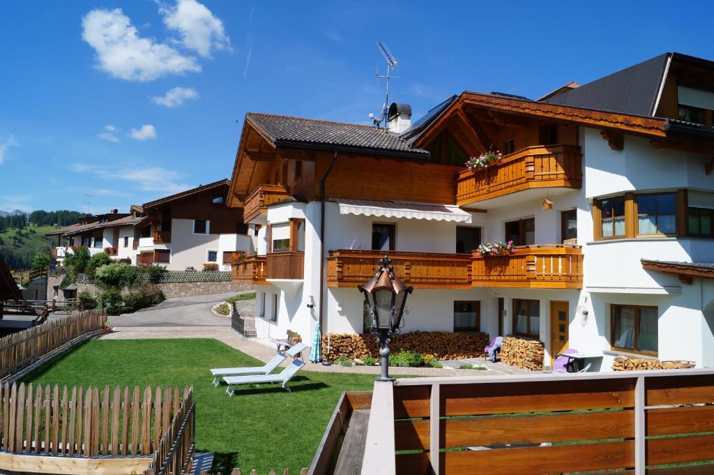 Apartments Salieta Santa Cristina Val Gardena エクステリア 写真