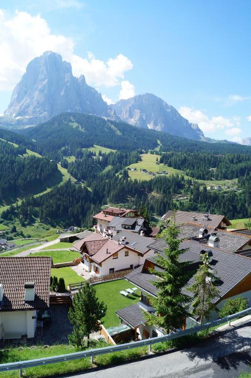 Apartments Salieta Santa Cristina Val Gardena エクステリア 写真